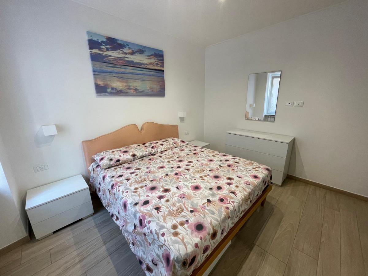Casa A-Mare Lägenhet Varazze Exteriör bild