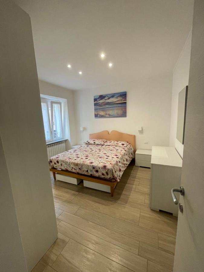 Casa A-Mare Lägenhet Varazze Exteriör bild