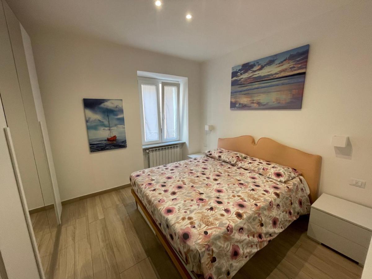 Casa A-Mare Lägenhet Varazze Exteriör bild