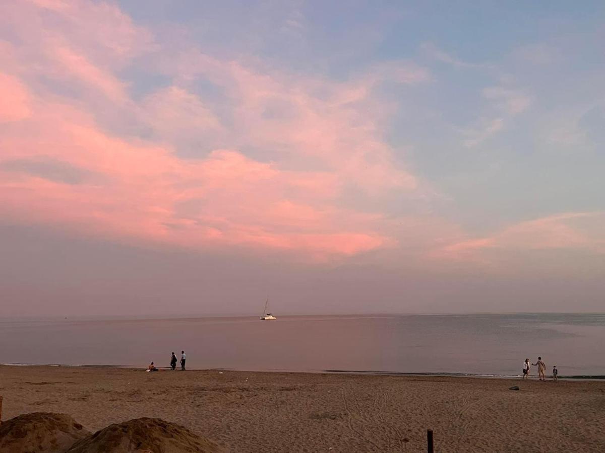 Casa A-Mare Lägenhet Varazze Exteriör bild